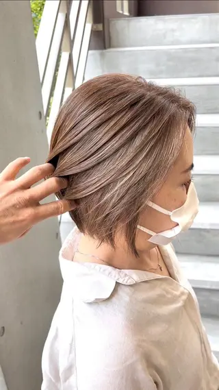 ショート 岩尾 萌々子のヘアスタイル