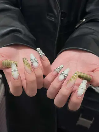 ネイル Julli NailStudioのネイルデザイン