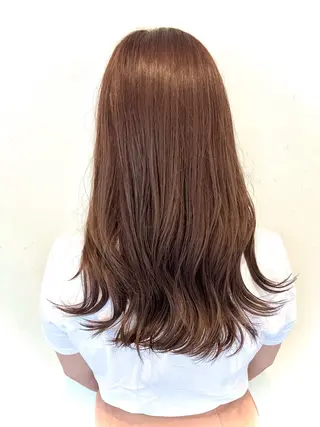 セミロング カラー 伊藤 さやかのヘアスタイル