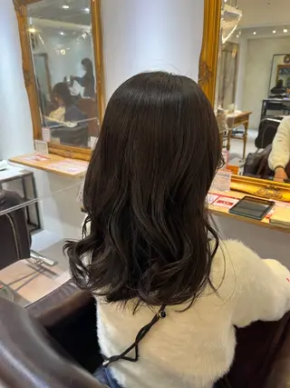 ロング カラー ツヤカラー🫧Sae ネイルモデル募集中のヘアスタイル
