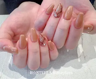 ネイル B☆STELLA たまプラーザ 丸山のネイルデザイン