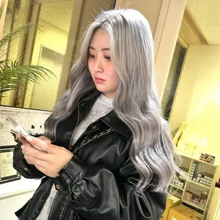 カラー 渋谷🎨ブリーチ特化 ×エクステ🎨レンのヘアスタイル