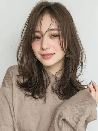 セミロング パーソナルカラー骨格 顔タイプ　川野龍一のヘアスタイル