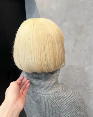 カラー SALOWIN栄 高須大貴のヘアスタイル