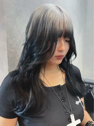 ロング カラー miharu‪‪/ ハイトーン/複雑履歴のヘアスタイル