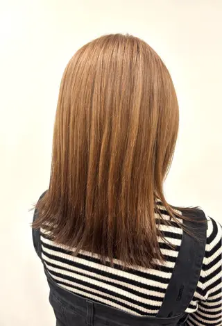 セミロング カラー 井上 悠人のヘアスタイル