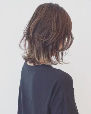 ミディアム カラー パーマ ヘアアレンジ 【公式】amble luxe池袋東口🩷のヘアスタイル