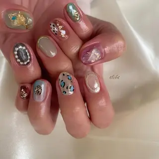 ネイル Rio 𓍼のネイルデザイン