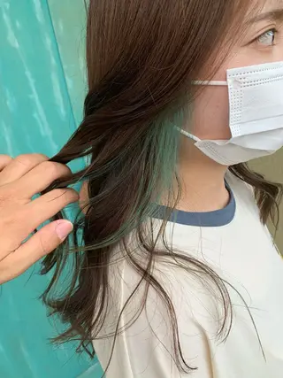 セミロング yoshihara yuukiのヘアスタイル