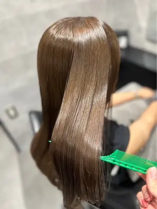 ロング 佐藤 琴美のヘアスタイル