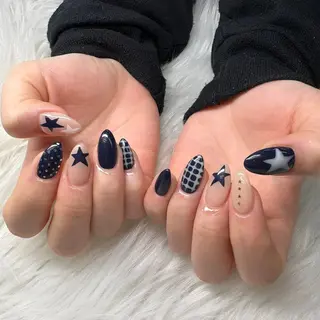 ネイル SHION  のネイルデザイン