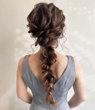 ロング ヘアメイク new meのヘアスタイル