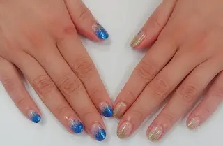 ネイル 🍒当日もOK🍒 𝑳𝑼𝑵𝑨花井のネイルデザイン
