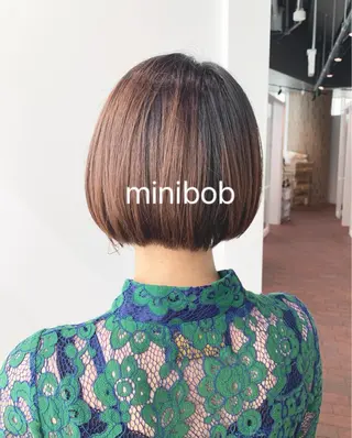 ショート ヘアアレンジ 髪と心を整える美容師 透明感カラー/ボブのヘアスタイル