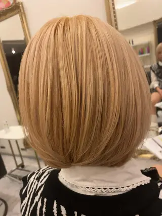 ショート カラー ケアブリーチ&シール エクステの店和田翔莉のヘアスタイル