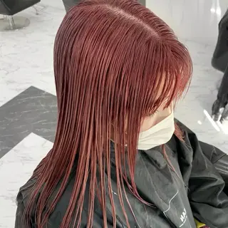 カラー 松野 さくらのヘアスタイル