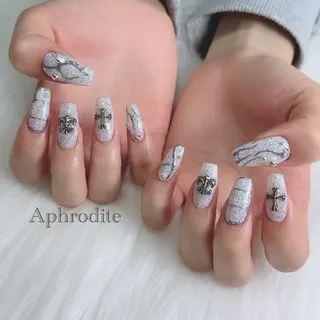 ネイル Aphrodite パラジェル認定サロンのネイルデザイン