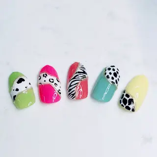 ネイル otomi 🌼*･のネイルデザイン