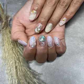 ネイル 次田 春花のネイルデザイン