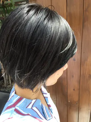 ショート カラー 安陪 寛史のヘアスタイル