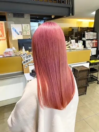 セミロング カラー ✨ブリーチ/ウルフ/ 心斎橋/横山大樹のヘアスタイル