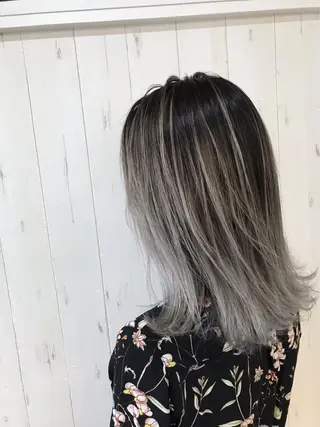 ミディアム カラー 💍艶カラー KAREN💍のヘアスタイル