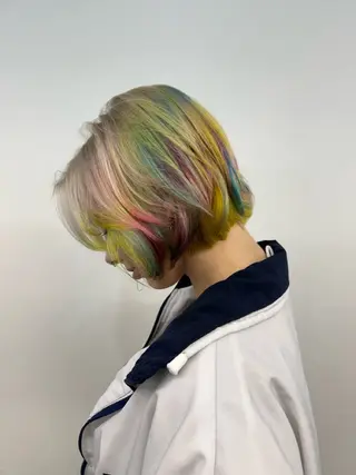 ショート Hiyo 外国人風くせ毛パーマのヘアスタイル