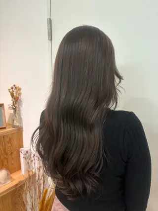 ロング 室谷 ゆりあのヘアスタイル