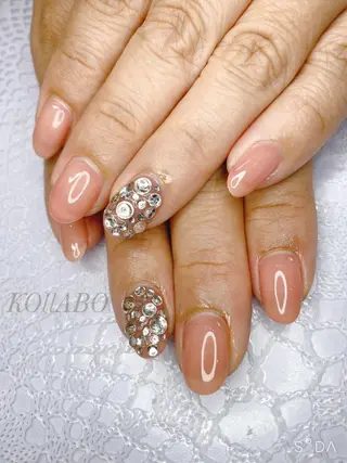 ネイル KOLLABO nailのネイルデザイン