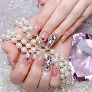 ネイル Queening 🦋のネイルデザイン