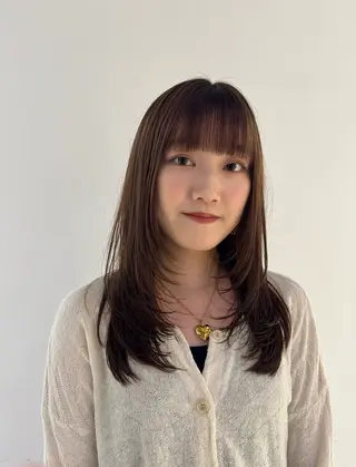 ミディアム 黒染め落とし ムラ修正　ハイトーンのヘアスタイル
