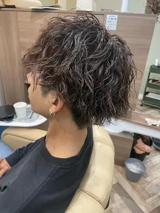 パーマ メンズ 寺本 早希のヘアスタイル