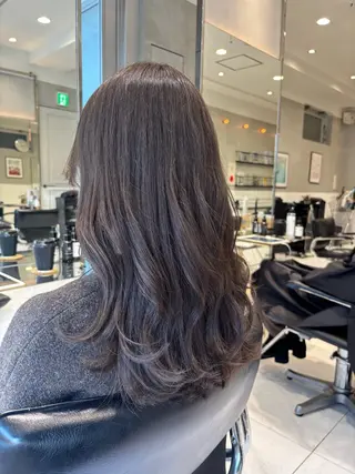 ロング オリーブ カラー✨有坂映哉のヘアスタイル