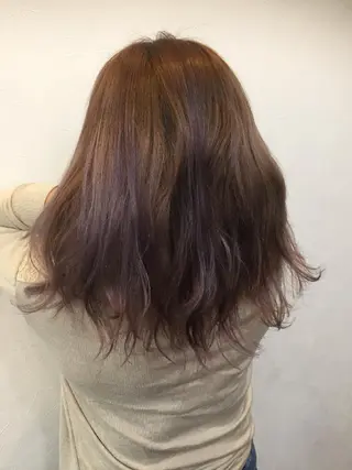 ミディアム 🌈カラー33∞円 🌈北綾瀬 谷中店のヘアスタイル