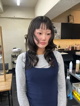 セミロング ✨艶々ケア カラー🎀ミカゼのヘアスタイル