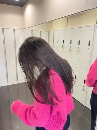 ロング カラー 垢抜け小顔レイヤー オリーブ/スミレのヘアスタイル