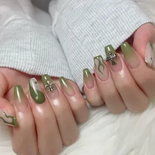 ネイル Nail salon EM（エム）諸星のネイルデザイン