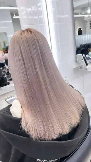 ロング カラー フェード・メッシュ ハイトーン/fumaのヘアスタイル