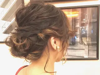 ヘアアレンジ シマダ アユミのヘアスタイル