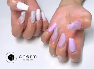 ネイル ネイルルーム チャームのネイルデザイン