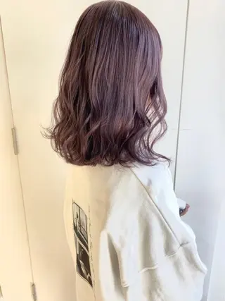 ミディアム カラー GOODDAY ヘアサロンのヘアスタイル