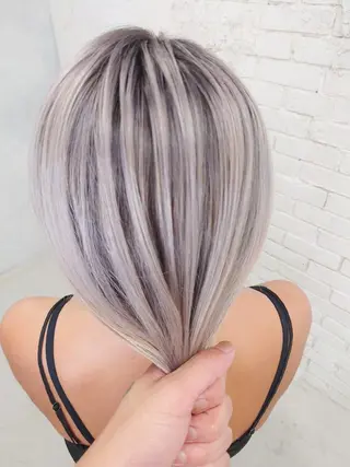 カラー セミロング 艶髪✨ブリーチ職人 yasuのヘアスタイル