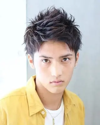 メンズ シンヤヘアーズ 泉大津本店のヘアスタイル