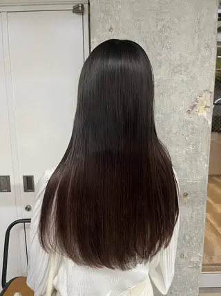 ロング 小長谷 夕菜のヘアスタイル