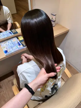 セミロング 高田 奈於のマツエク・マツパデザイン