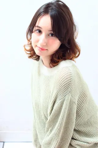 ミディアム 榎本 稔久のヘアスタイル