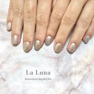 ネイル LaLuna🌙 Natsukiのネイルデザイン