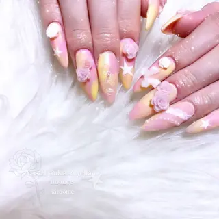 ネイル キラオメ Neneのネイルデザイン