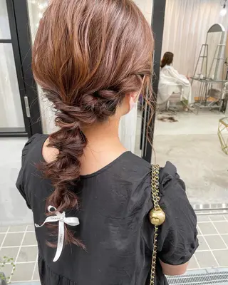 ロング カラー パーマ ヘアアレンジ メンズ キッズ ネイル マツエク・マツパ 前田 陽南子のヘアスタイル