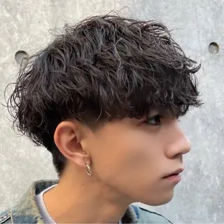 ミディアム カラー パーマ ヘアアレンジ メンズ fifth 石川 凪のヘアスタイル